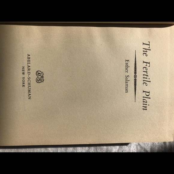 1956 The Fertile Plane E Salaman book - Picture 4 of 10